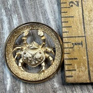 Vtg Signed Crown Trifari Gold Tone Crab Cancer Astrology Zodiac Brooch Pin 1l